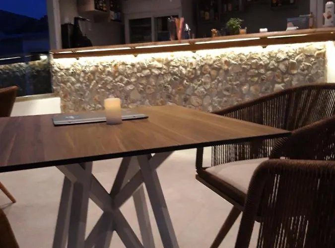 Hara Ξενοδοχείο 2*